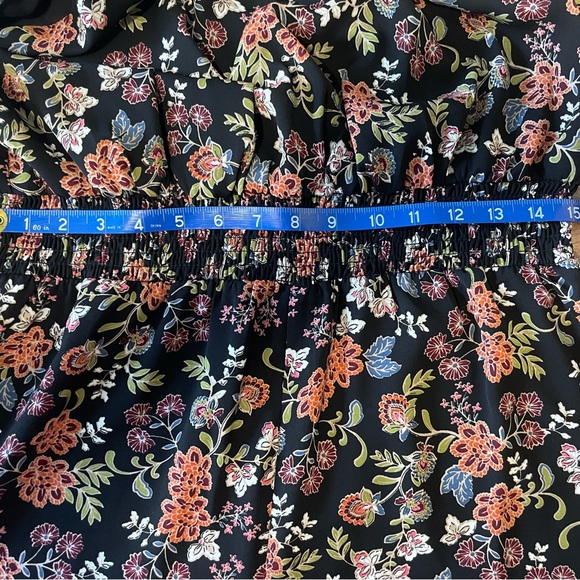 Summer Chic Boho Floral Vince Camuto Large Bow-Neck Halter Jumpsuit NWT - Picture 6 of 9